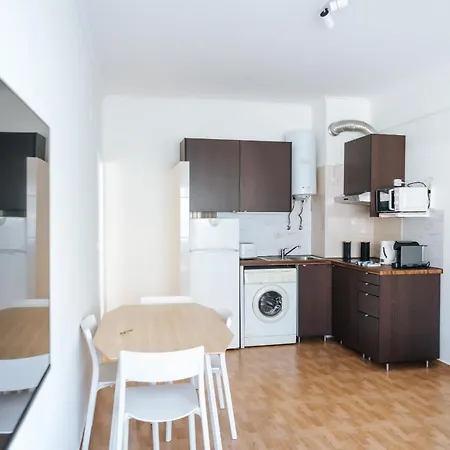 Almirante Reis Downtown Flat E * Lisbon