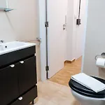 Almirante Reis Downtown Flat E *