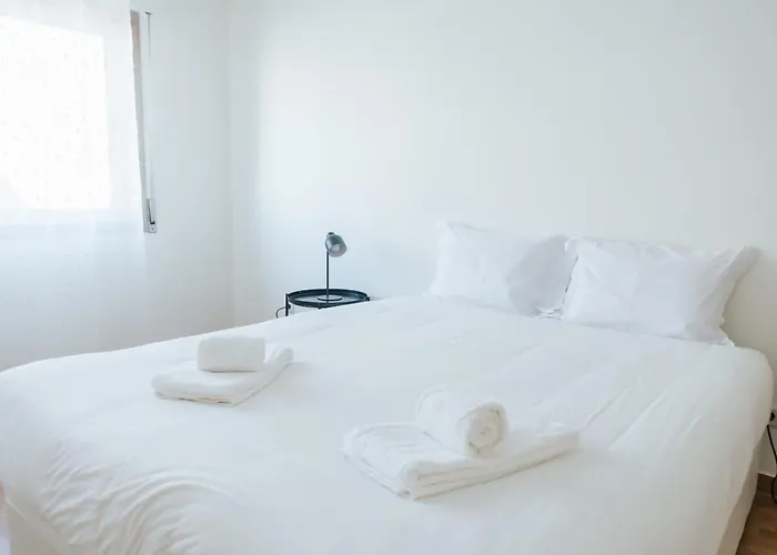 Almirante Reis Downtown Flat E