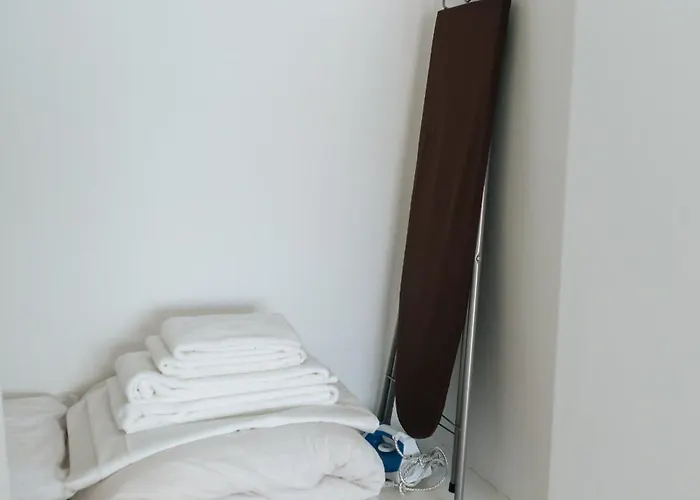 Almirante Reis Downtown Flat E